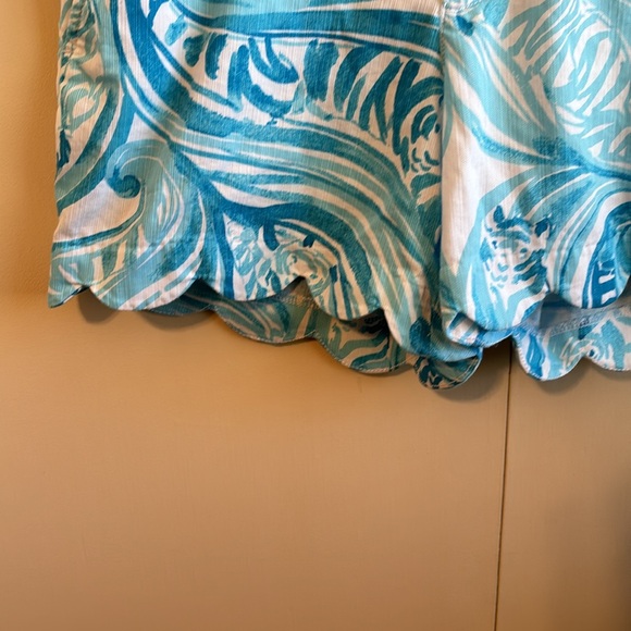 Lilly Pulitzer Size 6 Buttercup Short - Picture 5 of 8